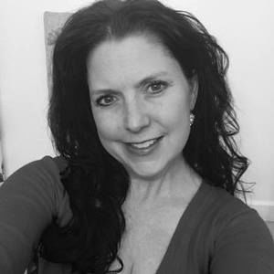 Meet your Posher, Jenifer